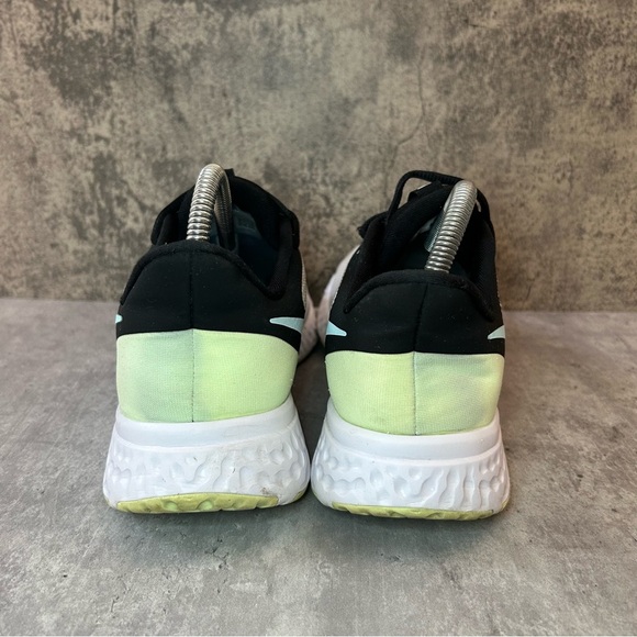 Nike Revolution Running Shoes Womens sz 11 - white/black - Picture 4 of 7